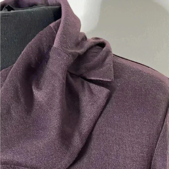 Ann Taylor Cowl Neck Top Size L - Picture 4 of 7